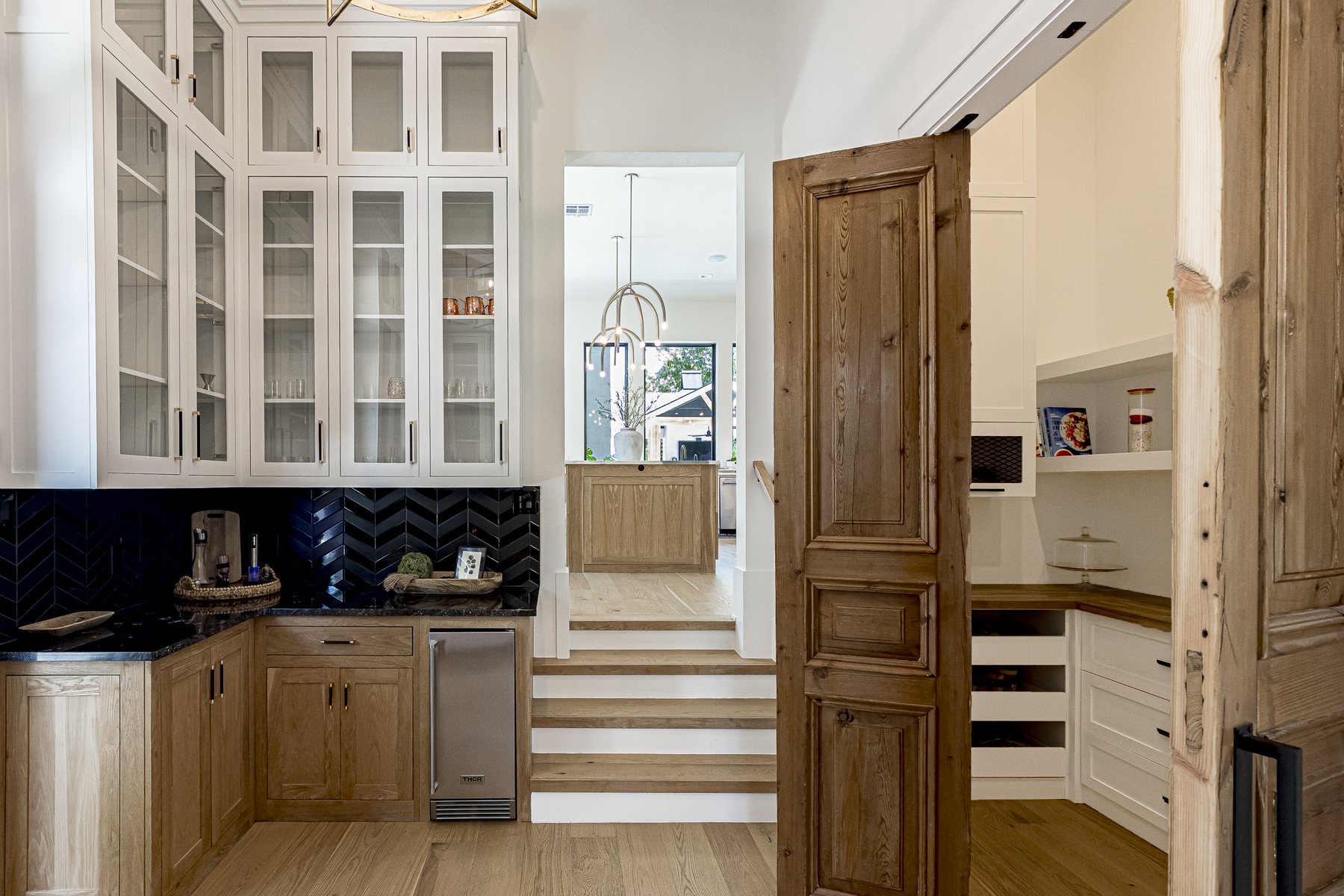 Kitchens custom cabinetry